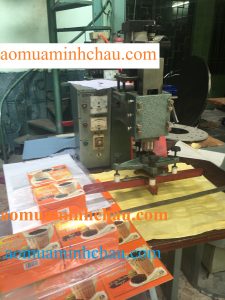 máy ép nhiệt áo mưa