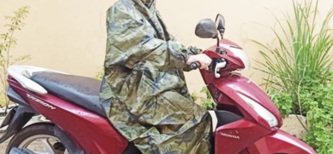 Sản xuất áo mưa đi xe máy cao cấp